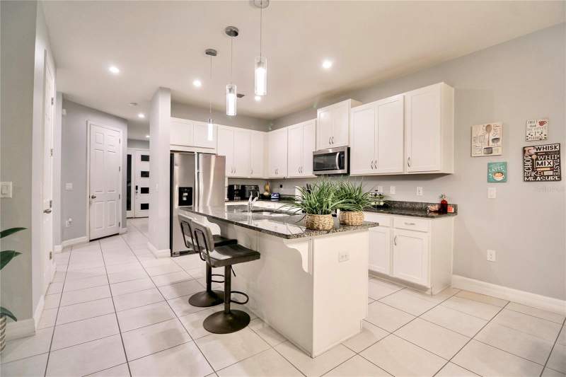 4 bedroom Single Family Residence at 2280 Avian Loop, Tapestry Ph 5, Kissimmee — photo 2