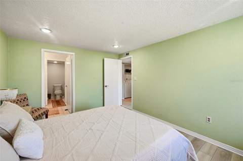 5195 Vineland Road #B102, Orlando FL - photo 21 of 38