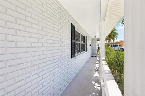 6827 Tequesta Drive, Seminole FL - photo 6 of 6