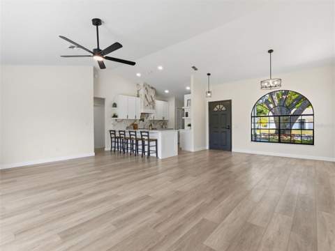 8452 Yearling Lane, New Port Richey FL - photo 7 of 41