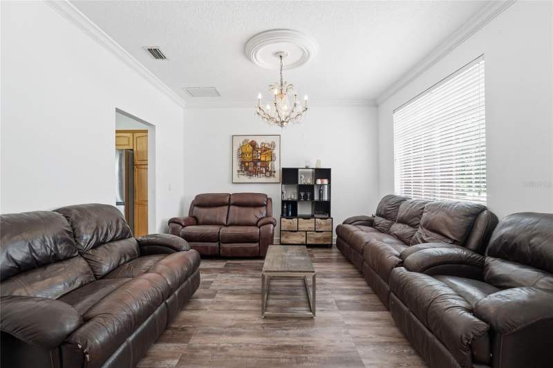 4 bedroom Single Family Residence at 9137 DOLLANGER COURT, NORTH BAY SEC 04, ORLANDO — photo 4