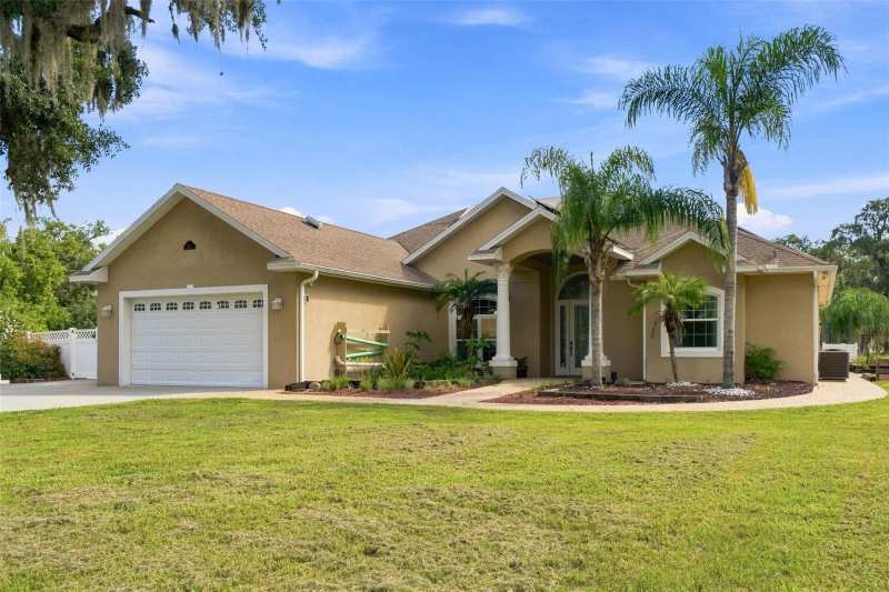 4 bedroom Single Family Residence at 11302 Osceola Drive, Osceola Heights, New Port Richey — photo 1