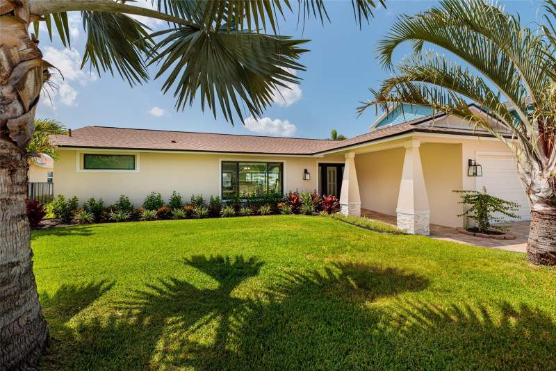 3 bedroom Single Family Residence at 825 116th Avenue, Capri Isle, Treasure Island — photo 4