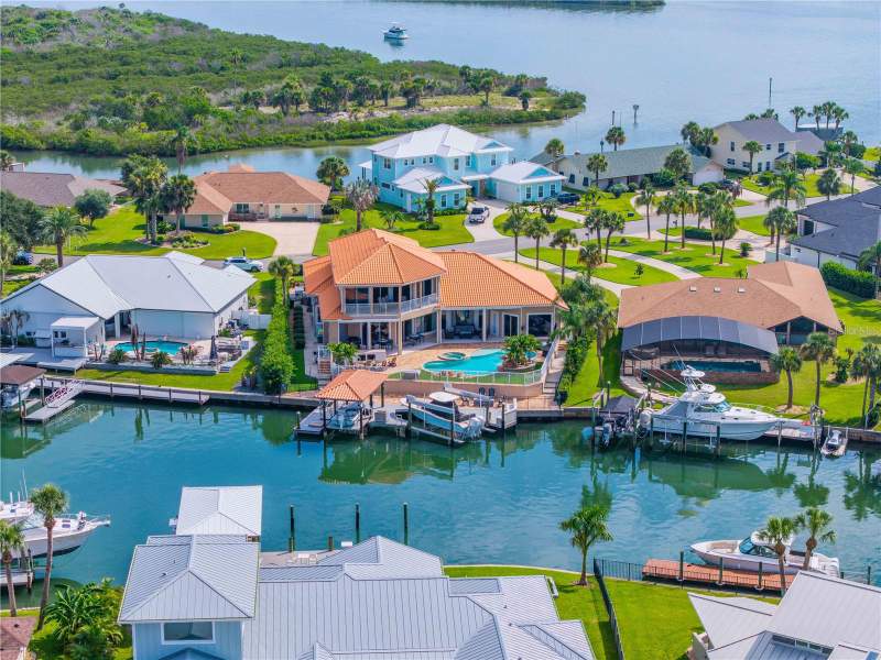 5 bedroom Single Family Residence at 417 Quay Assisi, Venezia Unit 07, New Smyrna Beach — photo 4