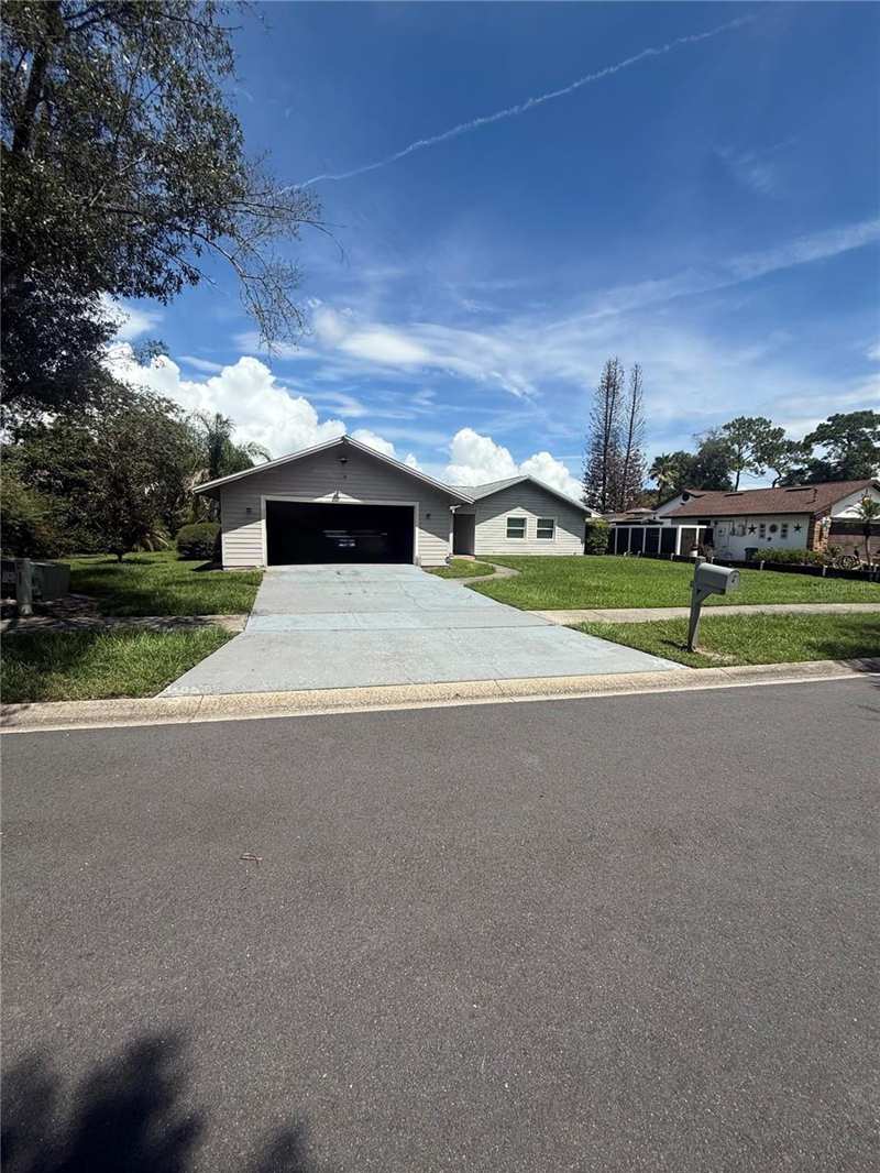 4 bedroom Single Family Residence at 645 Deer Run Court, Deer Run Unit 1, Casselberry — photo 1