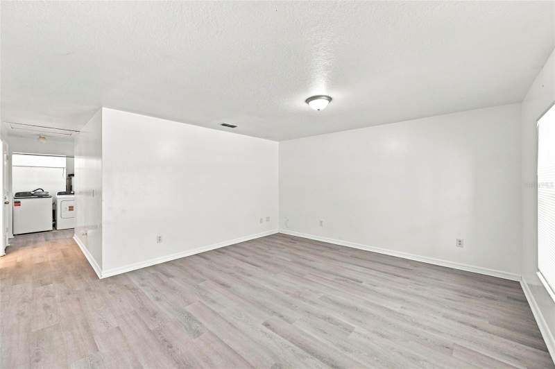 3 bedroom Single Family Residence at 980 13th Avenue, Cherokee Sub, St Petersburg — photo 3