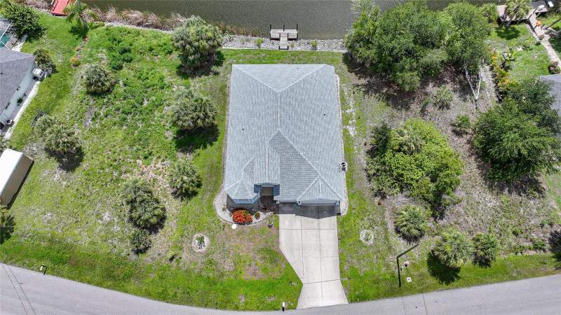 4 bedroom Single Family Residence at 9436 President Circle, Port Charlotte Sec 071, Port Charlotte — photo 3