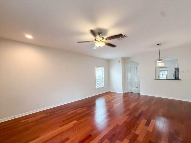2 bedroom Townhouse at 16315 Swan View Circle, Swan View Twnhms, Odessa — photo 3