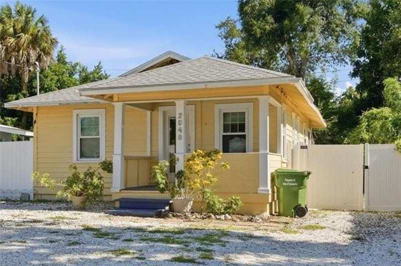 2 bedroom Single Family Residence at 2048 5th Street, Pos Sub Of Lt 11 Blk N, Sarasota — photo 1