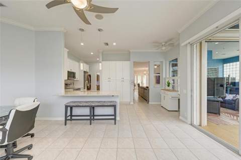 4735 Spinnaker Drive, Bradenton FL - photo 13 of 47