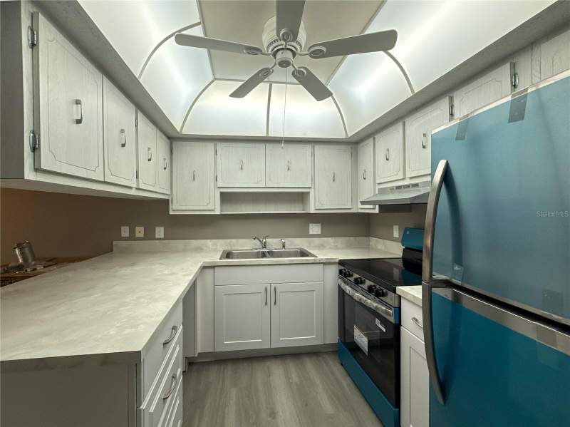 2 bedroom Condominium at 22333 Edgewater Drive #B1, Edgewater Manor, Port Charlotte — photo 4
