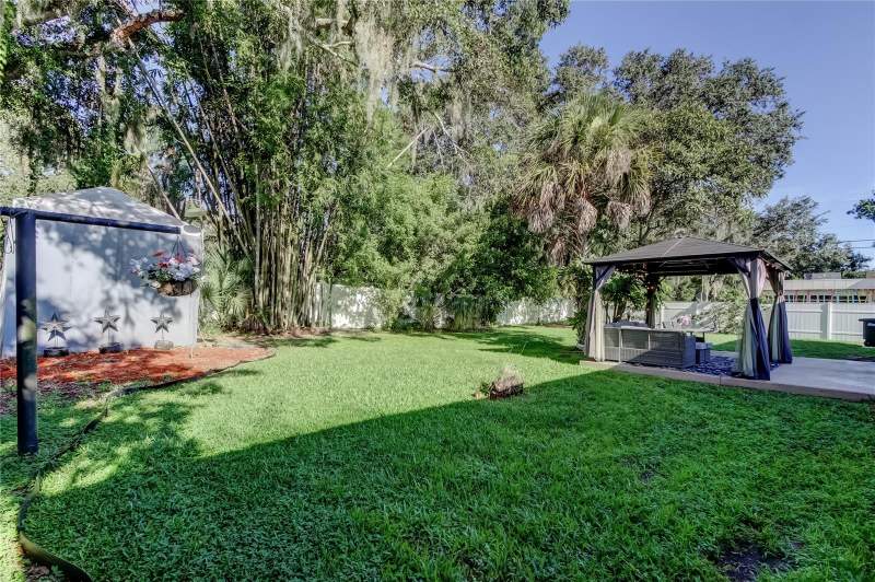 4 bedroom Single Family Residence at 375 10th Avenue, Seminole Park Rev, Safety Harbor — photo 2
