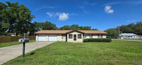 541 Sunset Avenue, $300k–$500k for sale in Umatilla