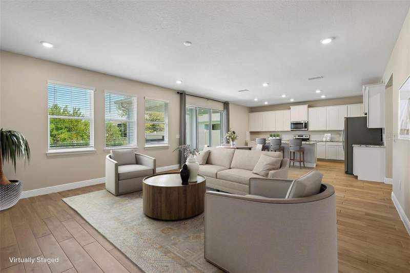 5 bedroom Single Family Residence at 1297 Bering Road, Union Park Ph 8B & 8C, Wesley Chapel — photo 5