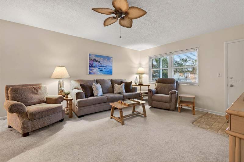 2 bedroom Condominium at 5267 81st Street #18, Paradise Shores, St Petersburg — photo 3
