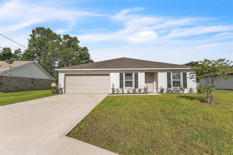 4 bedroom Single Family Residence at 22 Round Tree Drive, Palm Coast Sec 32, Palm Coast — photo 1