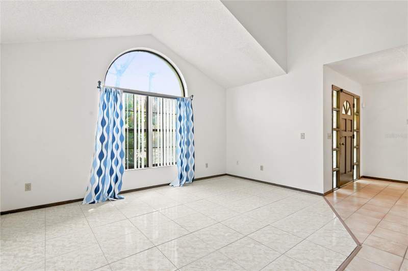 4 bedroom Single Family Residence at 1469 Mona Drive, Mill Run Unit 8, Kissimmee — photo 5