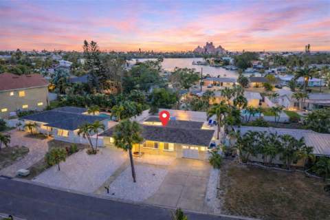 517 39th Avenue, St Pete Beach FL - photo 6 of 6