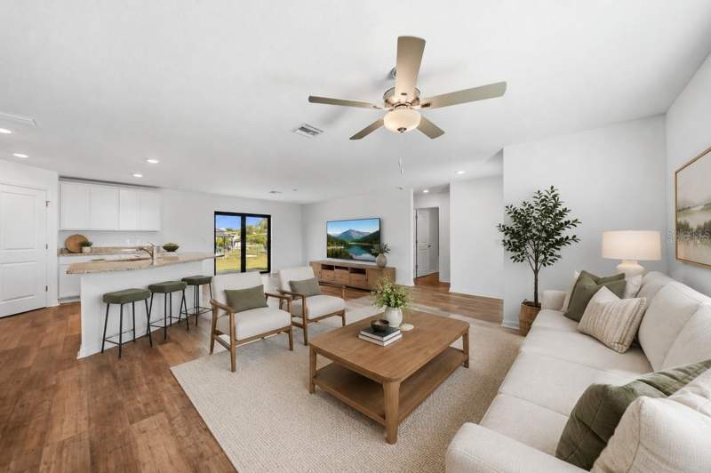 3 bedroom Single Family Residence at 6007 Gillot Boulevard, Port Charlotte Sec 052, Port Charlotte — photo 3