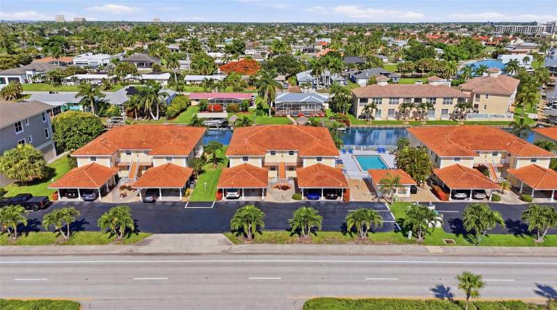 2 bedroom Condominium at 5112 Coronado Parkway #12, Club Abaco Condo, Cape Coral — photo 2