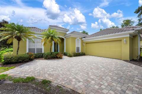 29 Saint John Boulevard #5, pool for sale in Englewood