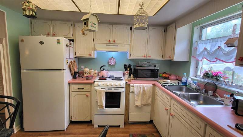 1 bedroom Villa at 1421 Normandy Park Drive #4, Normandy Park Oaks Condo, Clearwater — photo 2
