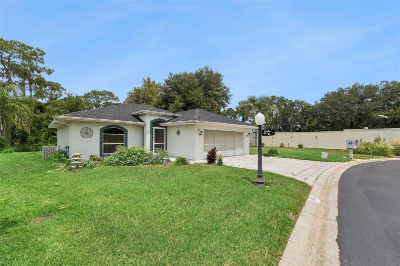 2 bedroom Single Family Residence at 472 SWEETWATER WAY, SWEETWATER GOLF & TENNIS CLUB ADD 02, HAINES CITY — photo 2