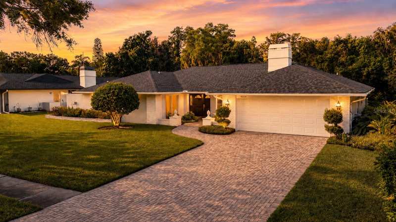 4 bedroom Single Family Residence at 4324 Southpark Drive, Carrollwood Village Ph Two, Tampa — photo 1