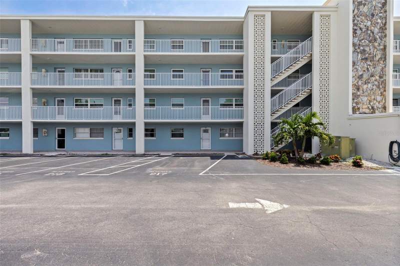 1 bedroom Condominium at 6363 Gulf Winds Drive #131, Sylvette Condo, St Pete Beach — photo 3