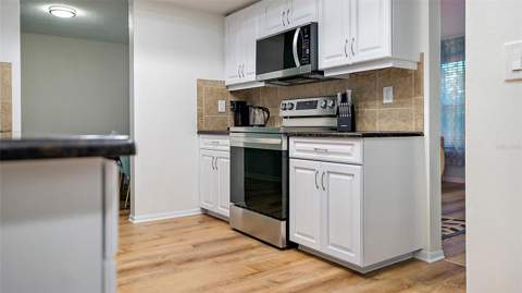 8686 124th Way, Seminole FL - photo 18 of 30