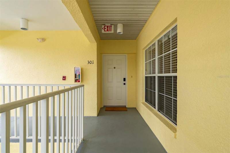 3 bedroom Condominium at 2060 Willow Hammock Circle #301, Lake View 2 Condo/Heritage Lk, Punta Gorda — photo 3