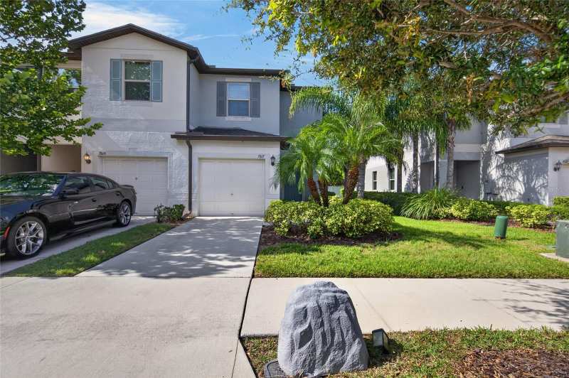 2 bedroom Townhouse at 7617 Ginger Lily Court, Touchstone, Tampa — photo 1