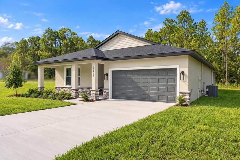 4 bedroom Single Family Residence at 12469 Albany Road, Royal Highlands, Weeki Wachee — photo 1