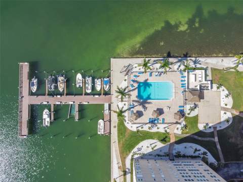 5200 Brittany Drive #1508, St Petersburg FL - photo 9 of 95