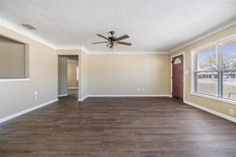 5130 Dr Martin Luther King Jr St S, St Petersburg FL - photo 10 of 43