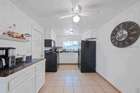 1105 58th Street, St Petersburg FL - photo 10 of 37