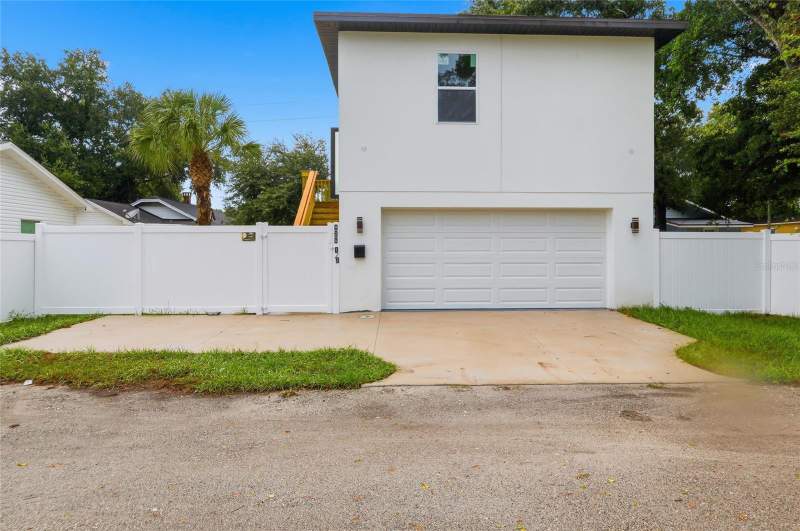 4 bedroom Single Family Residence at 926 11th Avenue, Greenwood Park, St Petersburg — photo 3