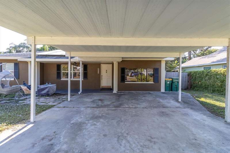 3 bedroom Single Family Residence at 1797 RAINBOW BOULEVARD, SUNRISE VISTA, CLEARWATER — photo 2