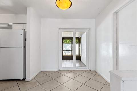 5923 Yorkshire Road, Tampa FL - photo 9 of 47
