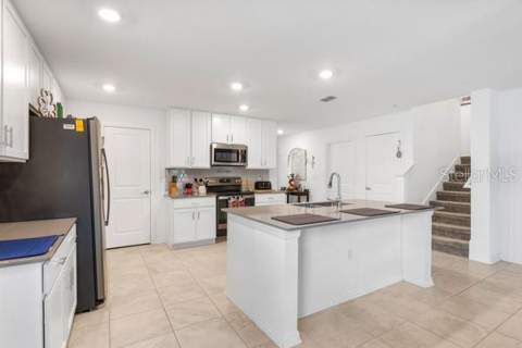 4382 Finch Lane, Kissimmee FL - photo 16 of 50