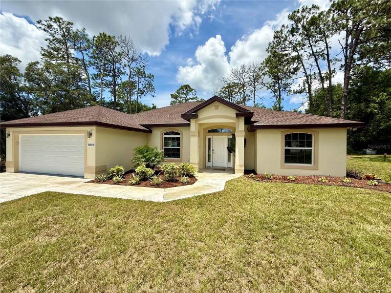 4 bedroom Single Family Residence at 19939 SW 96th Place, Rainbow Springs Country Club, Dunnellon — photo 5