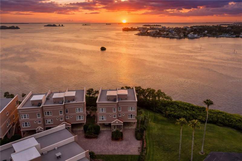 4 bedroom Townhouse at 2762 Reserve Court #107, Reserve At Mediterranean Manors Condo, Dunedin — photo 5