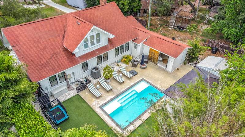 3 bedroom Single Family Residence at 675 S Vincent Street, Crystal Beach Rev, Crystal Beach — photo 5