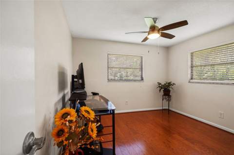 940 Rolling Hills Drive, Palm Harbor FL - photo 22 of 60