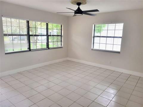 1835 Maryland Avenue, St Petersburg FL - photo 6 of 41