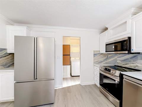 14025 Stag Horn Court, Astatula FL - photo 9 of 73