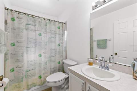 4960 Heron Run Circle, Leesburg FL - photo 18 of 46