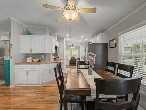 37513 Campo Avenue, Zephyrhills FL - photo 17 of 41