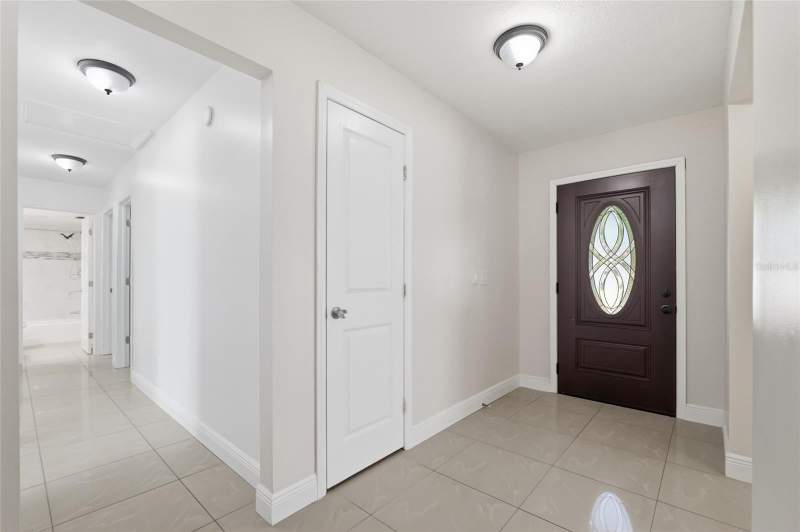 5 bedroom Single Family Residence at 11807 Nicklaus Circle, Fairway Village, Tampa — photo 3