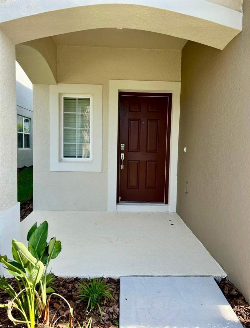 3 bedroom Townhouse at 4553 Teoli Court, Reedy Reserve Ph 3, Kissimmee — photo 2